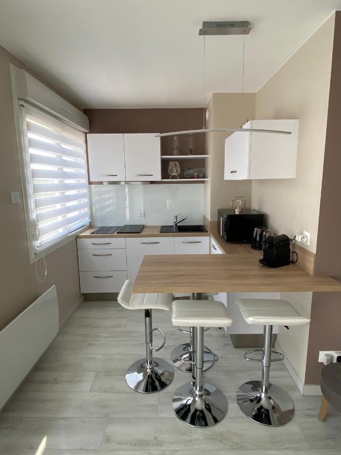 Les Sables-dʼOlonne Charmant Studio 25 M2, 900M De La Plage מראה חיצוני תמונה
